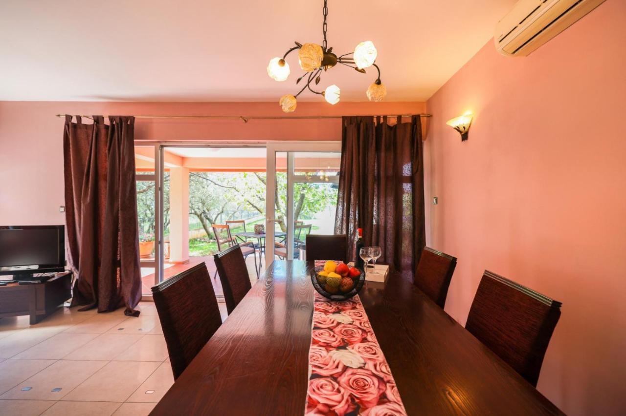 Sukošan Holiday Home Cvita מראה חיצוני תמונה