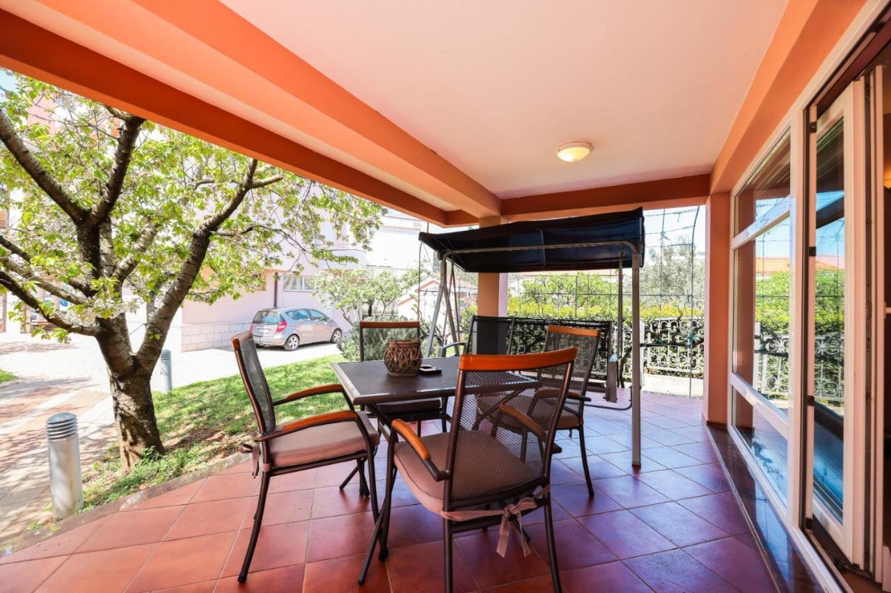 Sukošan Holiday Home Cvita מראה חיצוני תמונה
